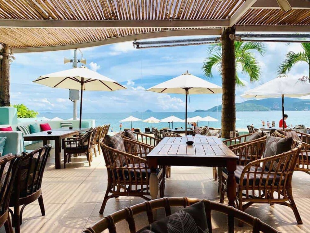 quán cafe view biển Nha Trang Hòn Chồng