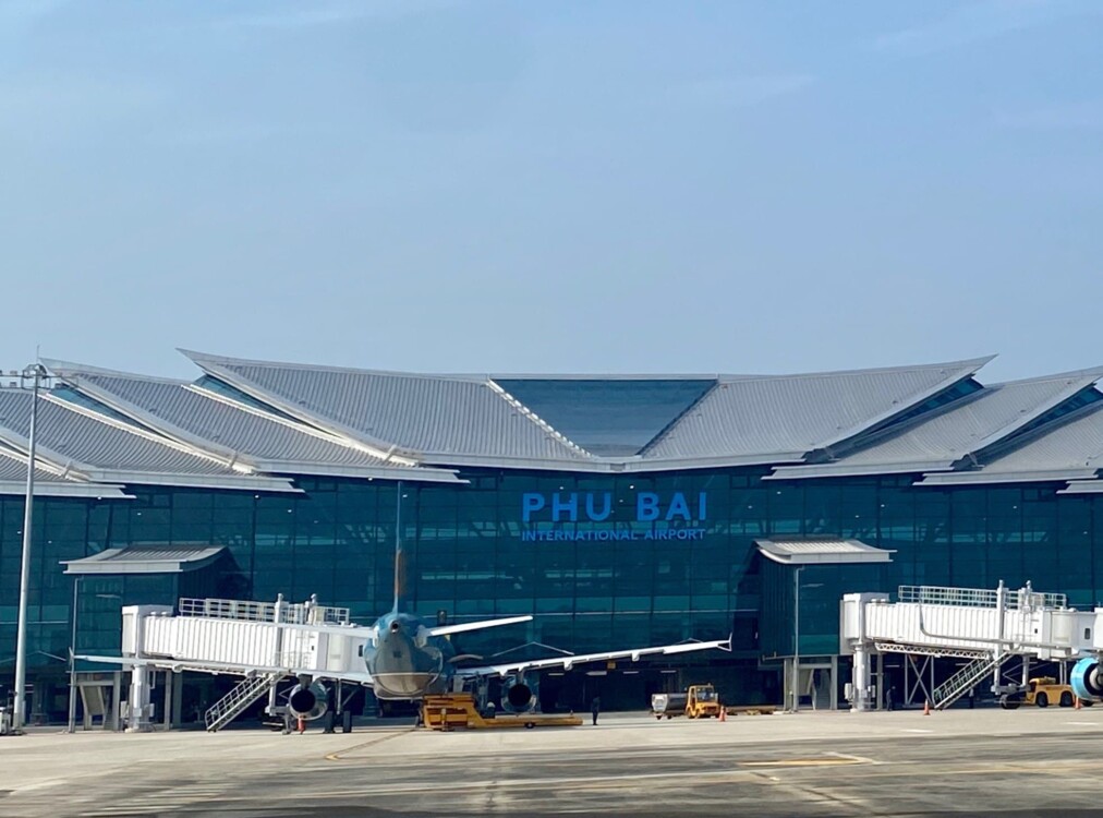 Sân bay Phú Bài ở đâu