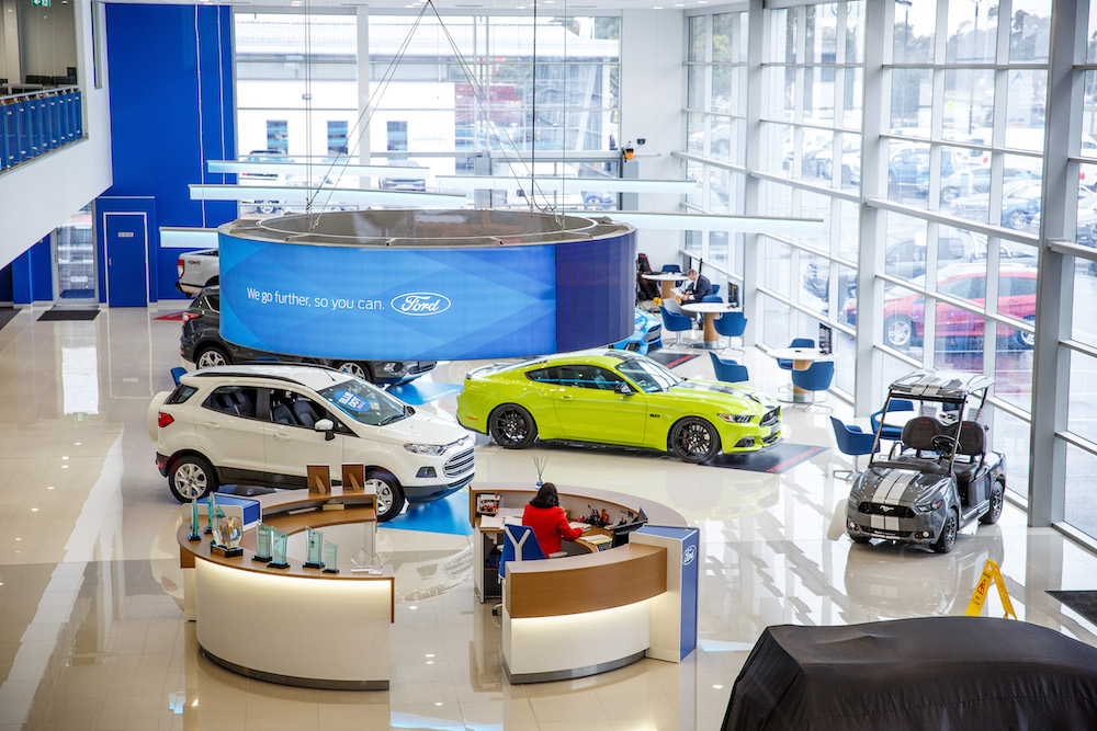 showroom ford tân bình