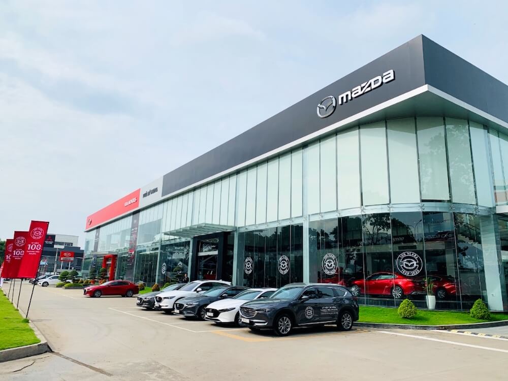Mazda Phú Mỹ Hưng là showroom lớn nhất của hãng Mazda Nhật Bản tại Việt Nam