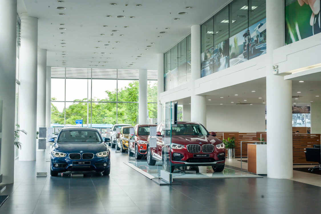 showroom ô tô BMW Phạm Văn Đồng Hà Nội