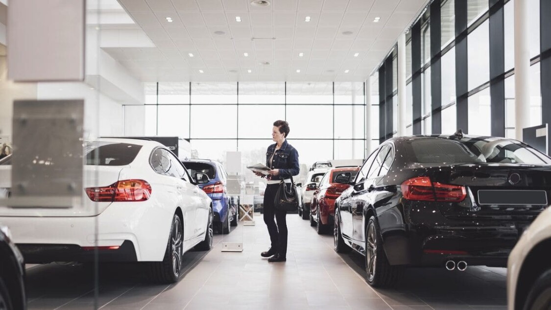 Showroom ô tô BMW Sala Quận 2