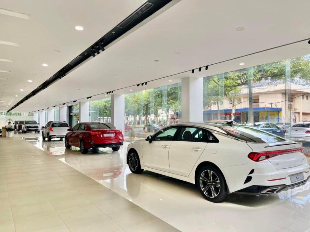 showroom ô tô KIA quận Đống Đa