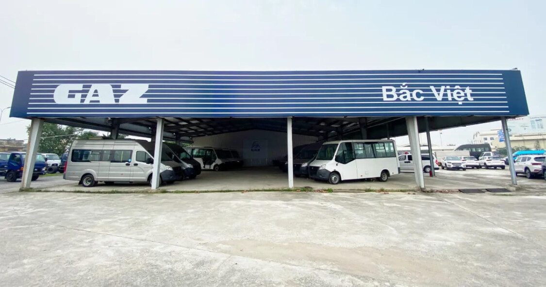 showroom ô tô Gaz Bạch Dương nam định