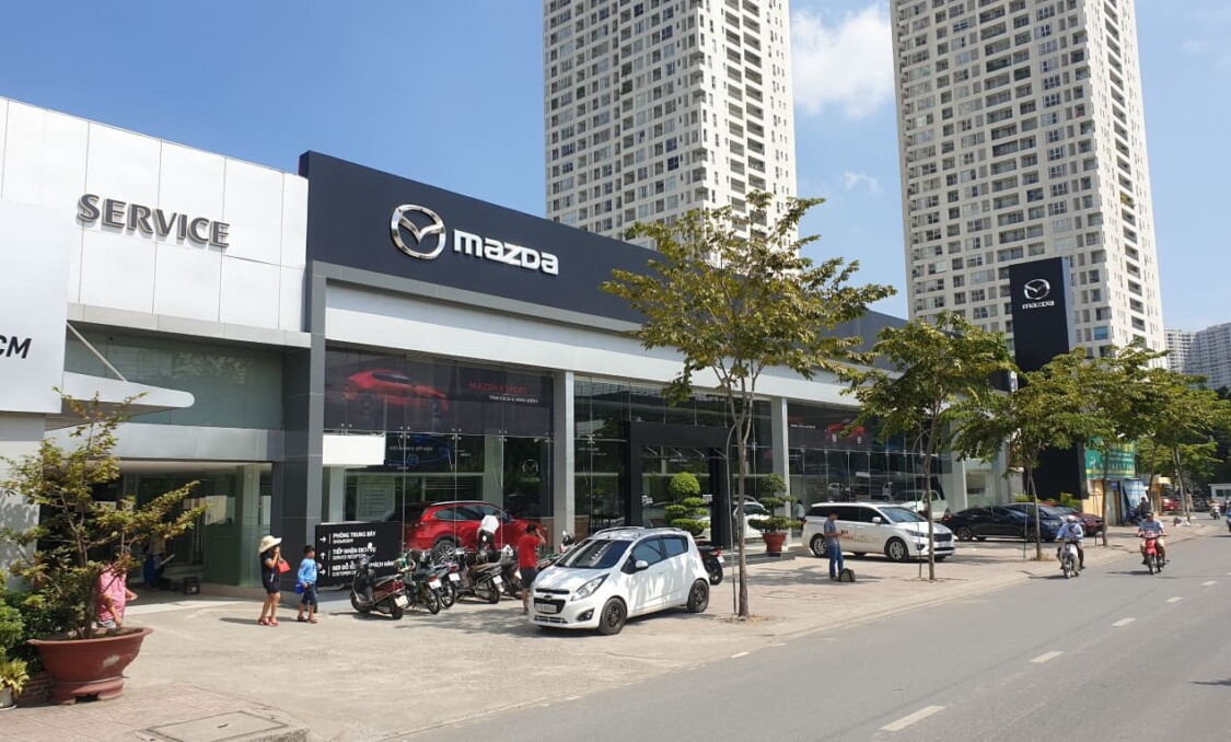 showroom ô tô Mazda Giải Phóng quận hoàng mai