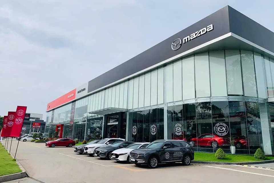 Showroom Mazda Phú Mỹ Hưng tại tphcm