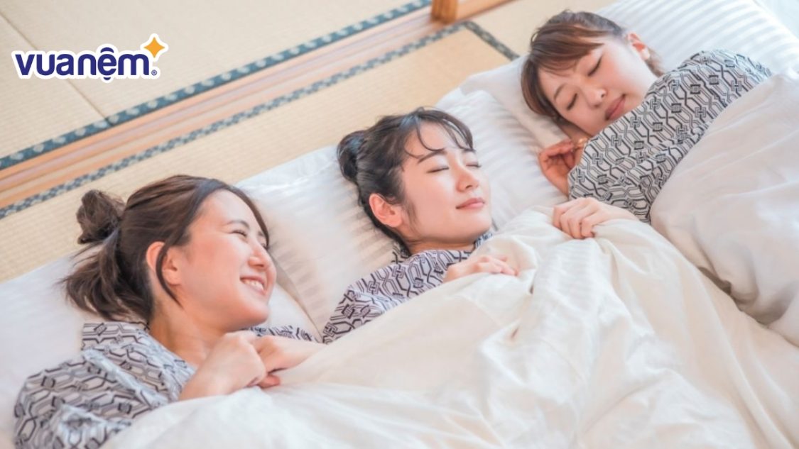 Tại sao người Nhật không ngủ giường? Bí quyết sống khỏe & tối ưu không gian