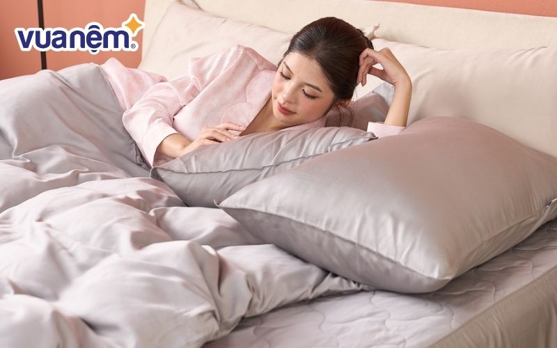 Chăm sóc giấc ngủ chất lượng với sản phẩm từ Vua Nệm