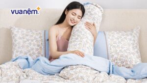 Chăn bốn mùa là gì? Top chăn bốn mùa đẹp đáng mua hiện nay