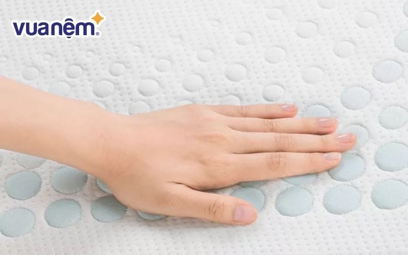 Các nhà sản xuất foam thường chỉ tiết lộ xếp hạng ILD của thử nghiệm 25 phần trăm đầu tiên