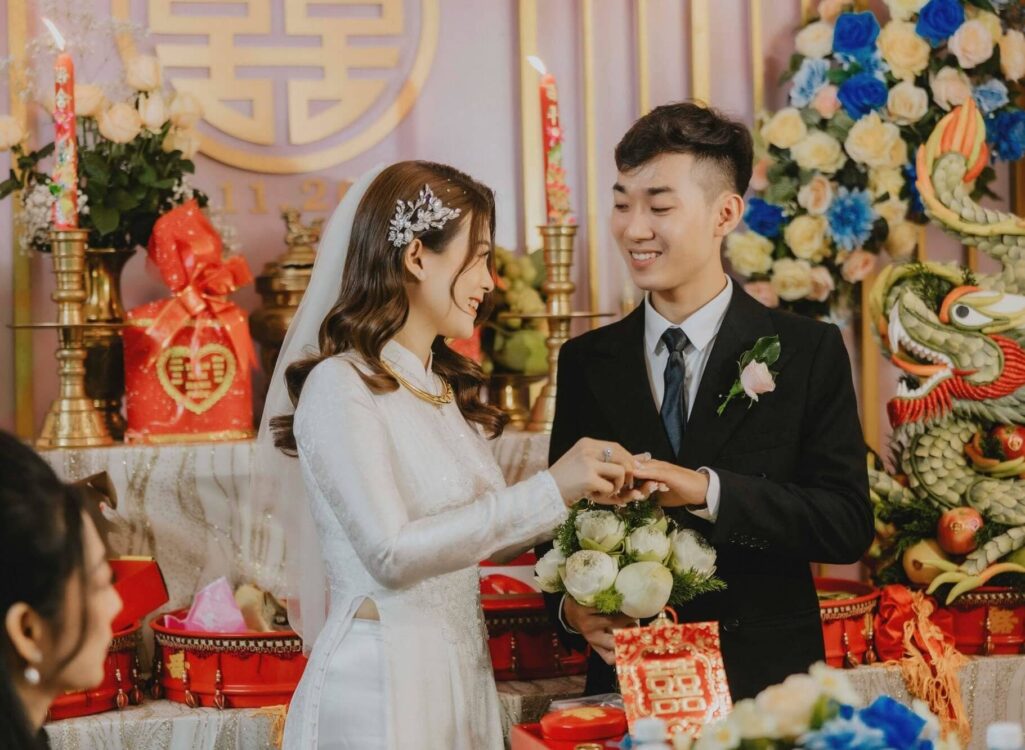 Chuột Bridal cho thuê áo dài cưới Quy Nhơn