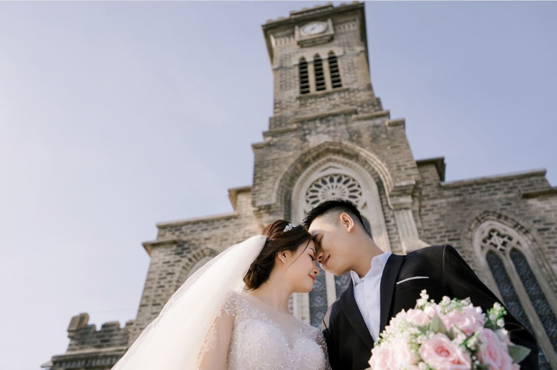 Địa điểm chụp ảnh cưới đẹp tại nhà thờ đá Nha Trang