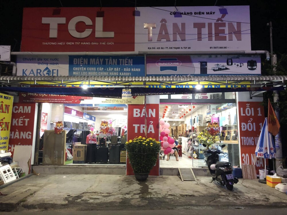 cửa hàng bán thiết bị điện nước tân tiến 63 tại Cần Thơ