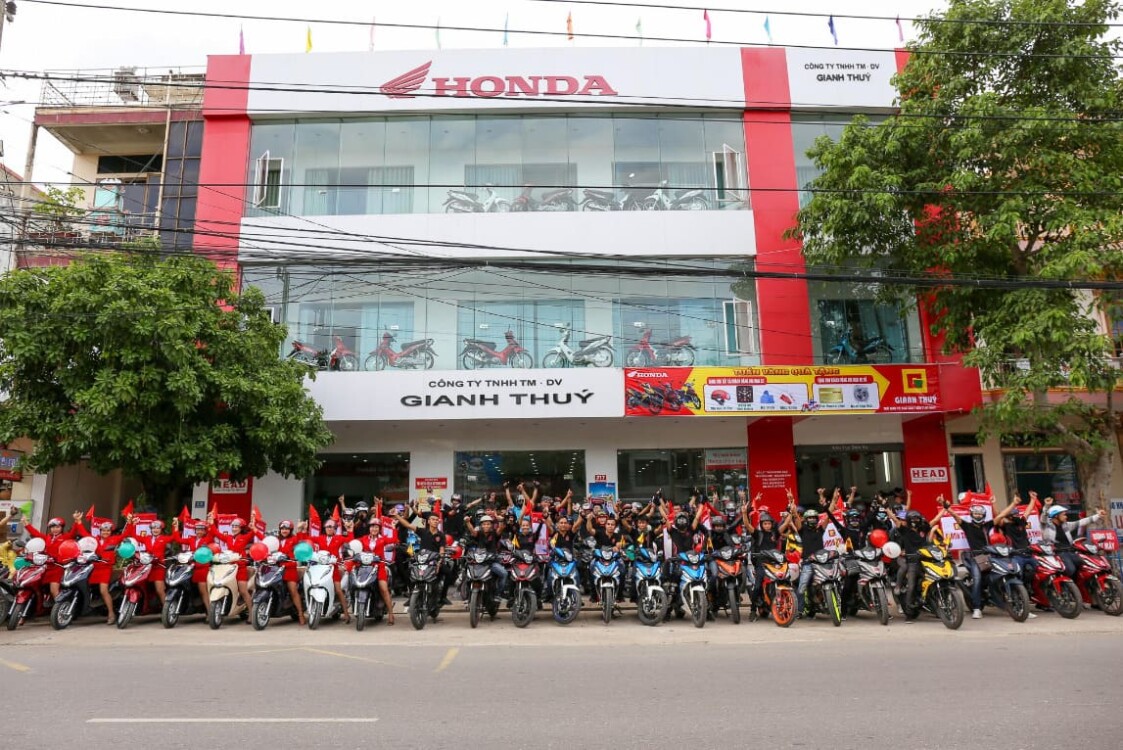 đại lý xe máy Honda Gianh Thúy tại Quảng Bình