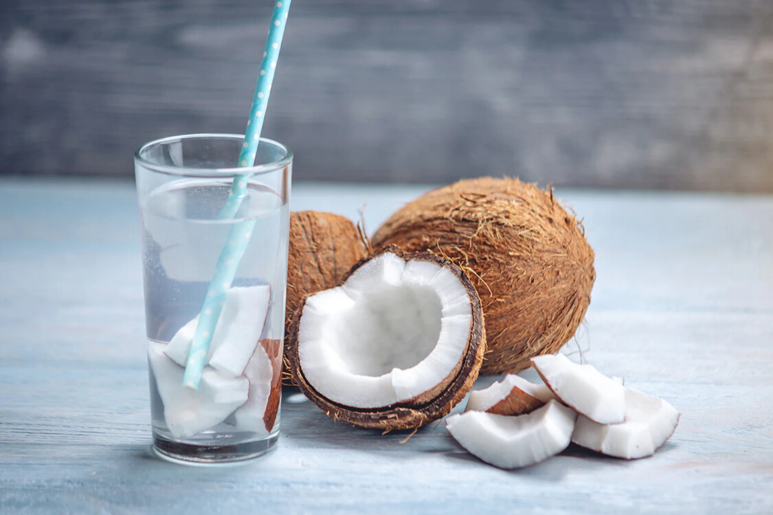 lợi ích của việc uống nước dừa