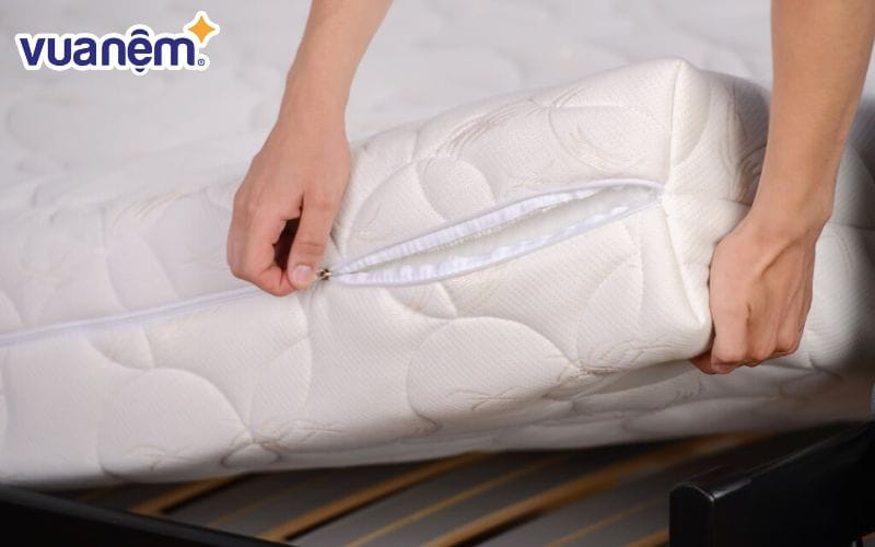 Hãy đảm bảo rằng nệm vẫn còn trong tình trạng tốt và an toàn sử dụng