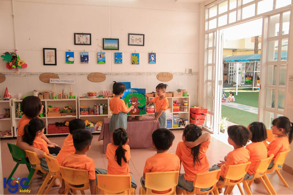 Trường Mầm non IGC Kiddy Elite chú trọng đến các kỹ năng như tự phục vụ, giúp đỡ mọi người