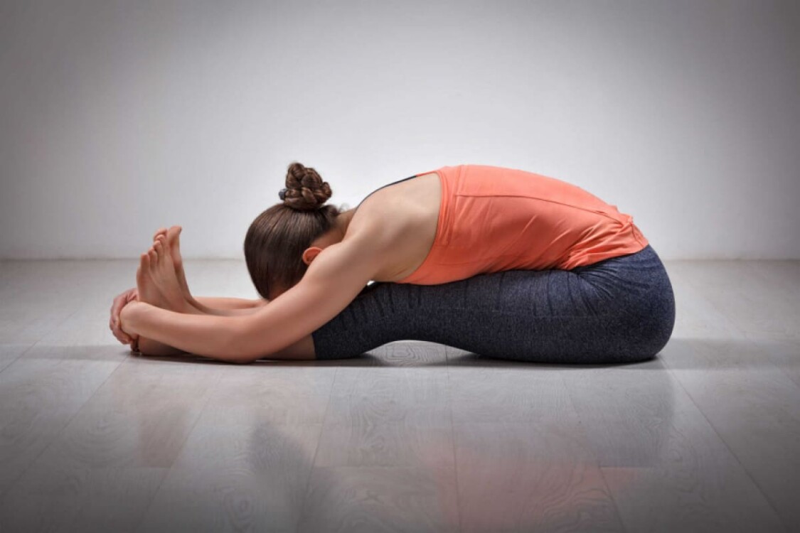 Các tư thế tập yoga trước khi đi ngủ