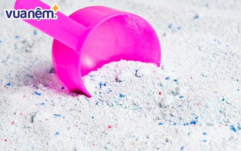 Bạn nên sử dụng xà phòng có tính kiềm vừa phải