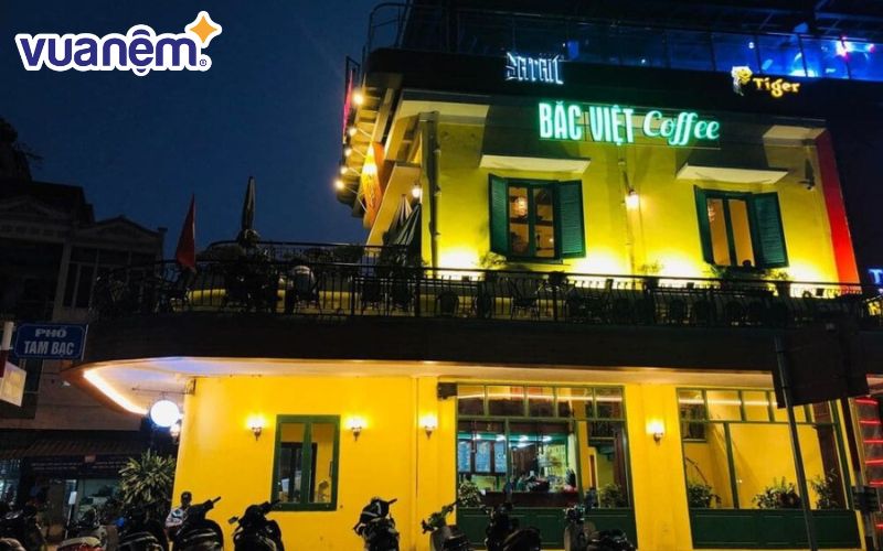 Bắc Việt Coffee chọn không gian hoài niệm đậm chất bộ đội