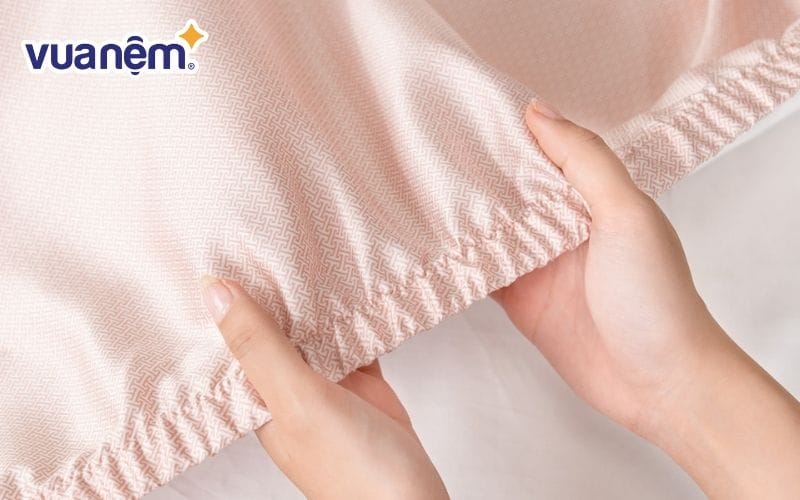 Chất liệu ga trải giường cần phù hợp với thời tiết