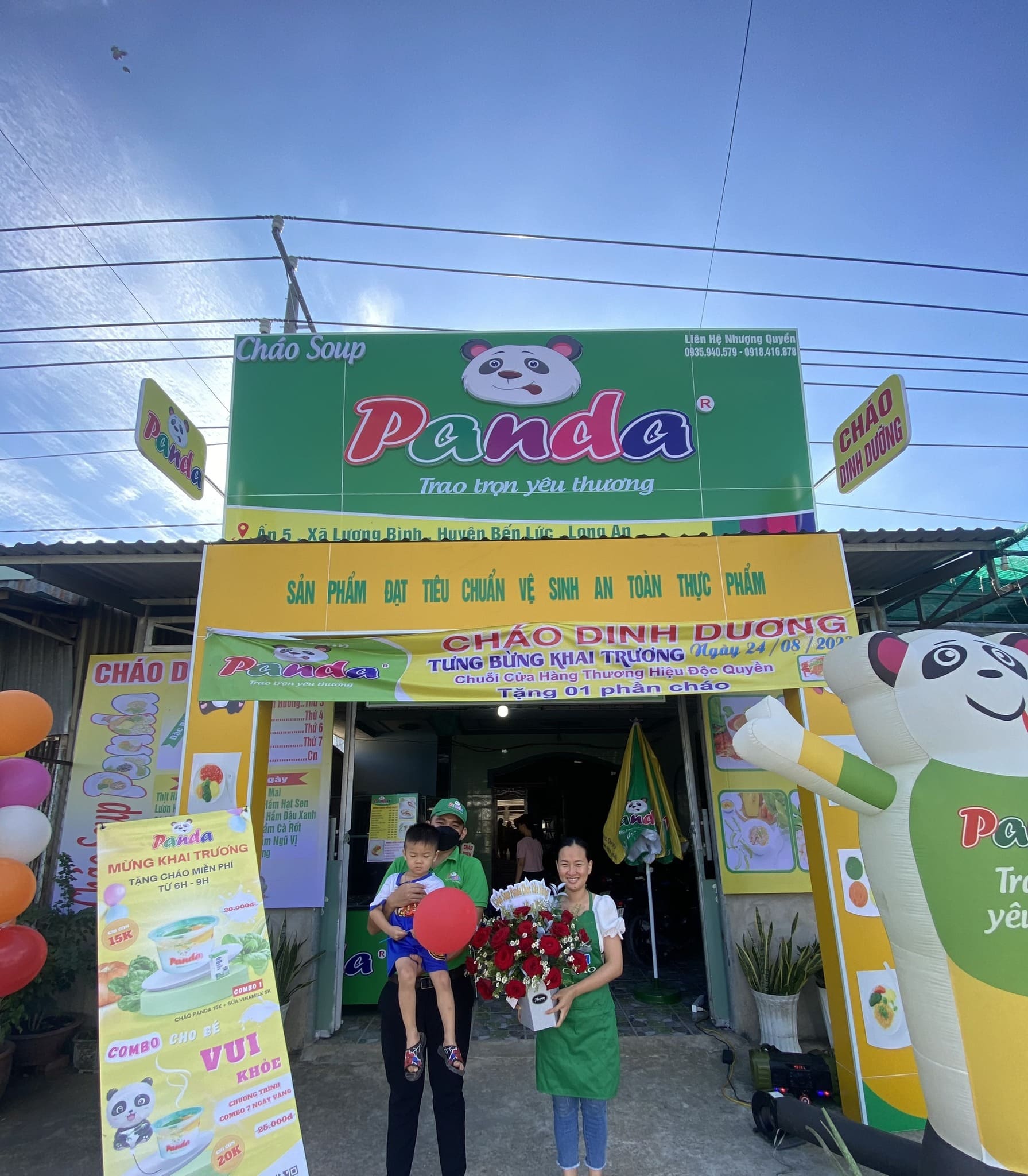 cửa hàng bán cháo dinh dưỡng nhà Panda tại Nha Trang