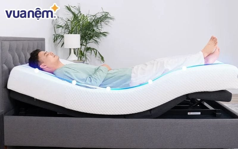 Giường điều khiển thông minh Sleeptek 2.0 tại Vua Nệm
