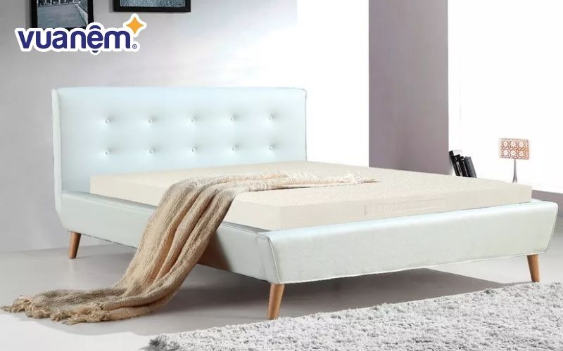 Nệm kháng cháy có thành phần chống cháy hoặc hạn chế khả năng lan rộng của đám cháy