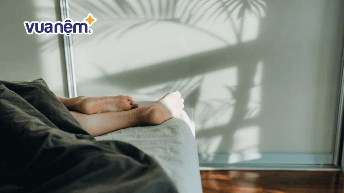 Rối loạn vận động tay chân theo chu kỳ trong giấc ngủ là gì?