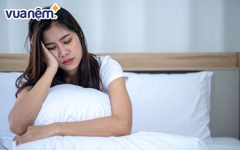 Khi tuổi tác càng cao thì chất lượng và thời lượng ngủ ngày càng giảm sút nghiêm trọng
