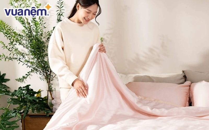 Bộ chăn ga chun chần Lụa Tencel cao cấp Amando Élan