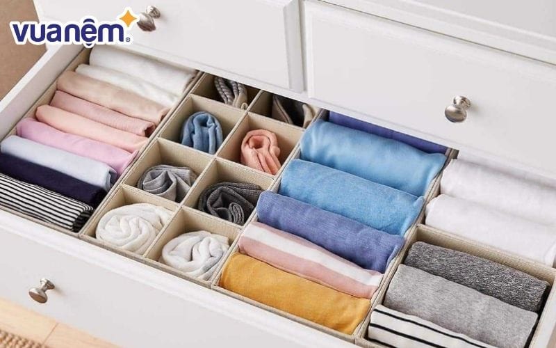 Cách gấp ga giường xếp tủ hoặc mang đi du lịch