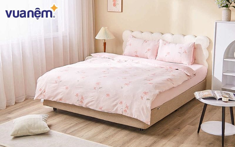 Lựa chọn chăn ga gối có phong cách tối giản để phòng ngủ bớt rối rắm