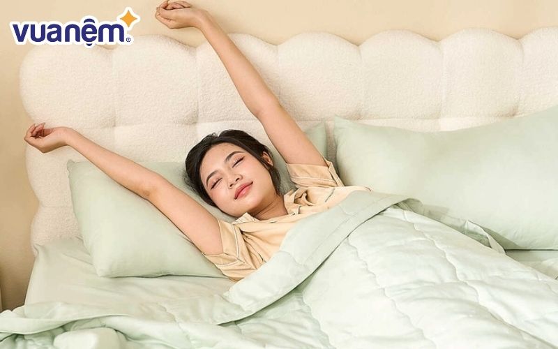 Có nên dọn giường sau khi thức dậy không?