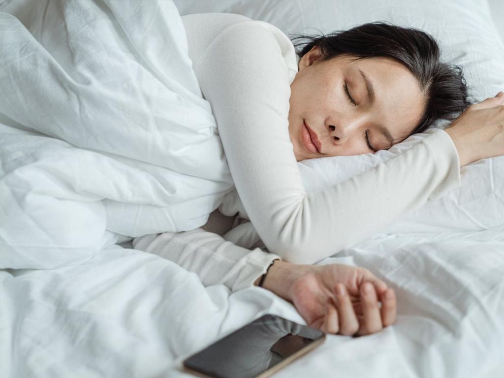 Tư thế ngủ phù hợp giúp giảm các triệu chứng viêm loét đại tràng