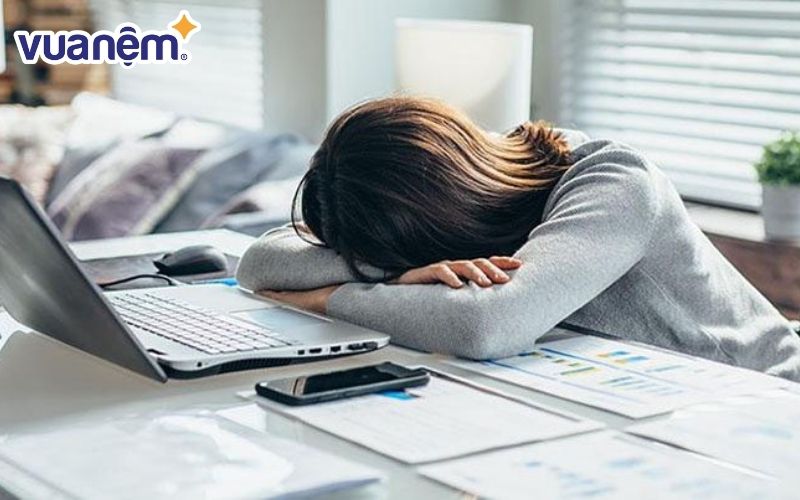 Gây mệt mỏi và giảm năng lượng vào ngày hôm sau