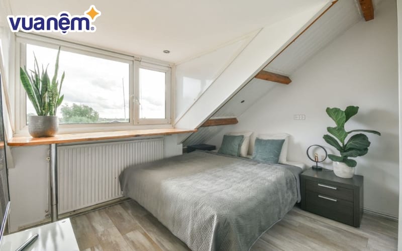 Sự ngăn nắp của môi trường ngủ phần nào giúp bạn cảm thấy dễ chịu và ngủ ngon hơn