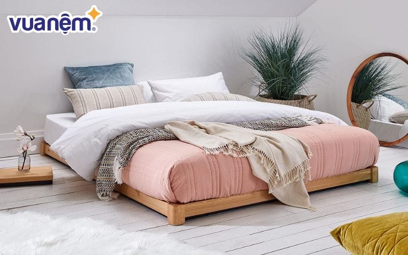 Giường nền được ưa chuộng nhờ phong cách tối giản và hiện đại