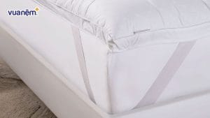 Nên dùng tấm bảo vệ hay ga chống thấm cho nệm?