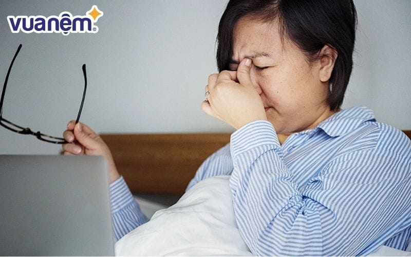 Thiếu ngủ có hại đến đôi mắt