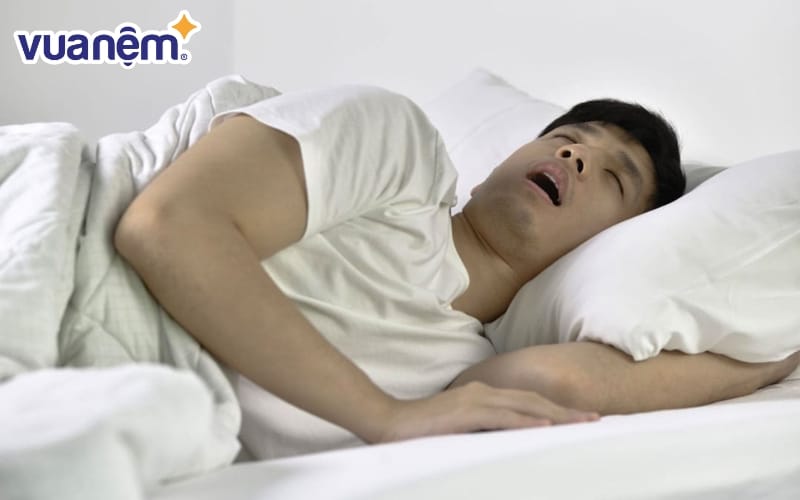 Hội chứng ngưng thở khi ngủ cũng dễ làm bạn thức dậy vào lúc 3h sáng