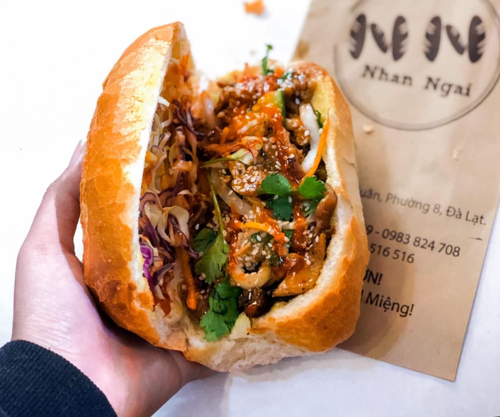 tiệm Bánh mì gà Nhân Ngãi Đà Lạt