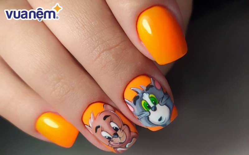 <em>Bộ nail dành cho cô nàng yêu thích phim hoạt hình Tom and Jerry</em>