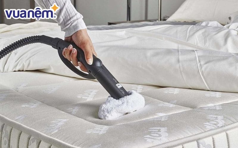 Nhân viên của Gia Nguyễn có nhiều kinh nghiệm trong giặt, vệ sinh nệm