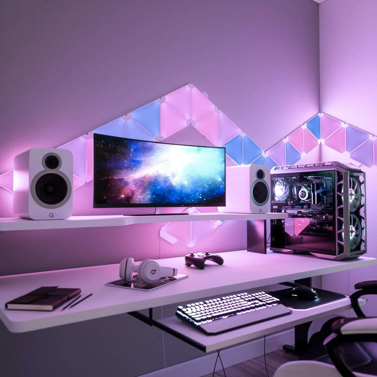 Phòng ngủ gaming hoành tráng tone pastel
