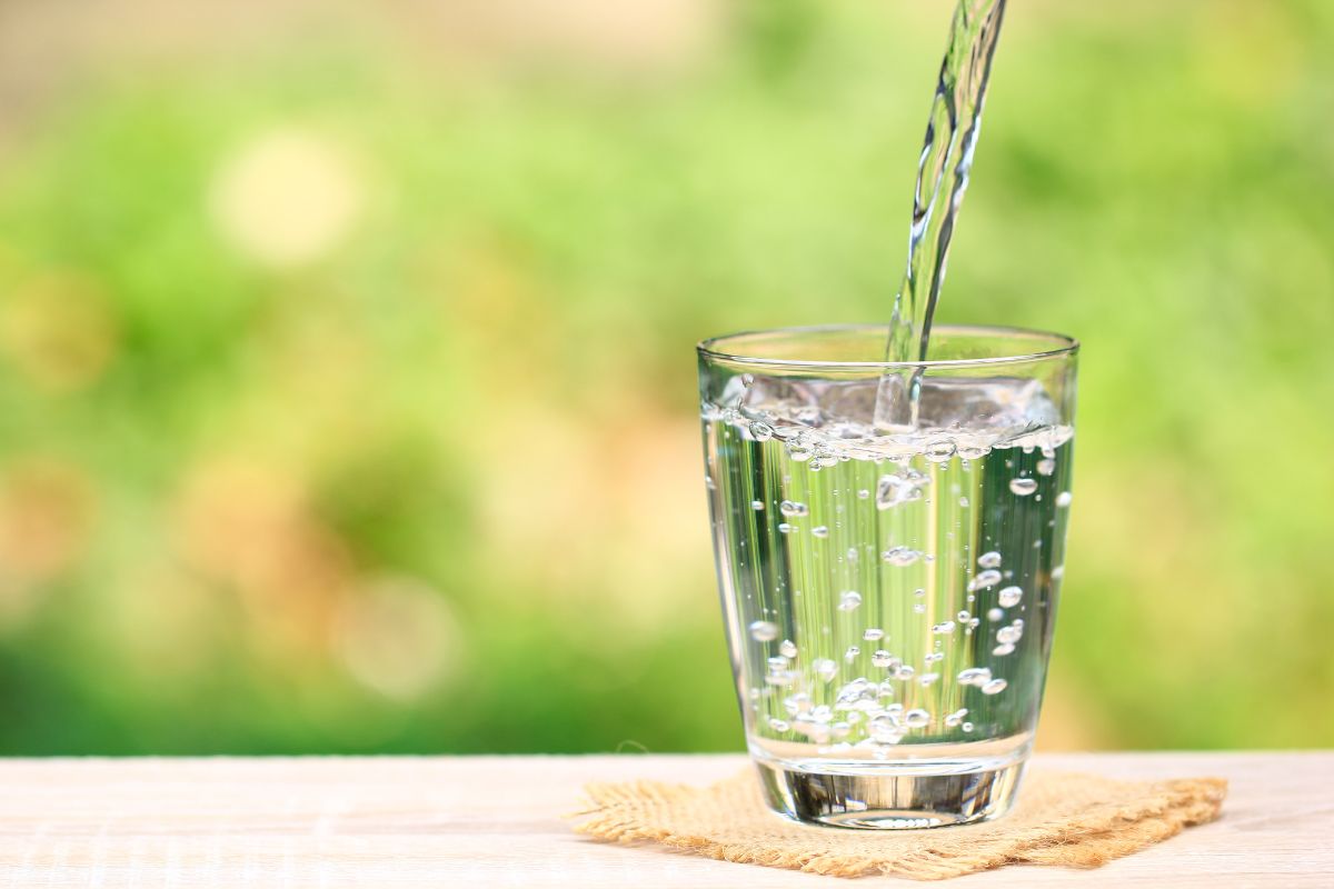 Bổ sung nước lọc nhiều hơn khi uống nước ngọt