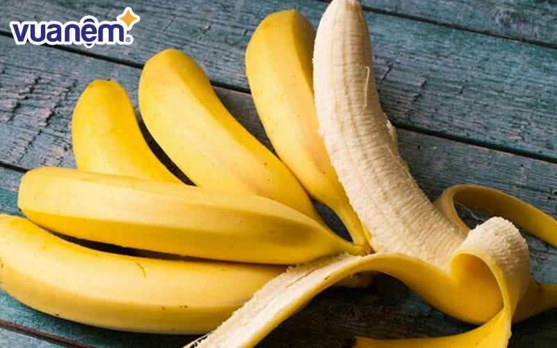 Hướng dẫn ăn chuối trước khi đi ngủ đúng cách