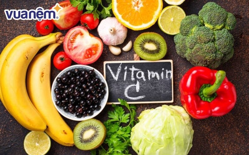 Bổ sung nhiều rau củ và vitamin C cho cơ thể