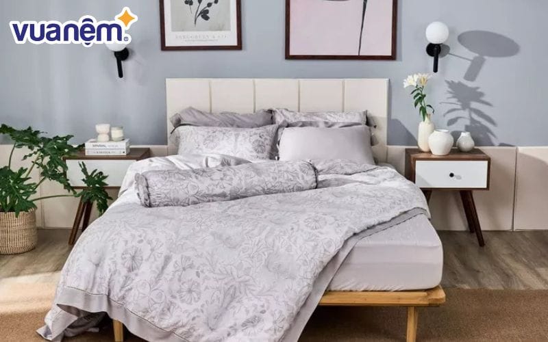 Màu bạc giúp người tuổi Thân xây dựng được các mối quan hệ tình cảm bền chặt