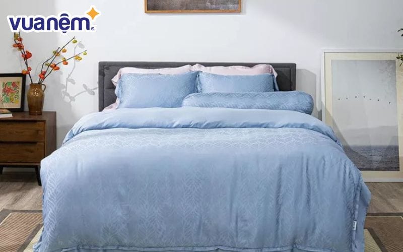 Màu sắc chăn ga gối cho 12 con giáp phù hợp với người tuổi Dậu